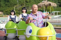 クロちゃんとアバンギャルディのメンバー