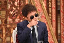 TVer限定配信で自ら格付けチェックに臨む浜田雅功