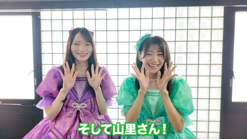 CUTIE STREETの（左から）真鍋凪咲、板倉可奈