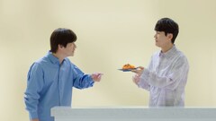 ウッチャンナンチャンが“素”の表情で演じる「ハコネーゼ」新CM