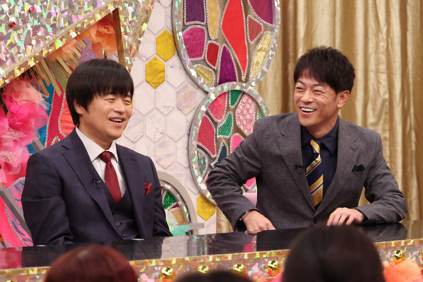 左からバカリズム、陣内智則