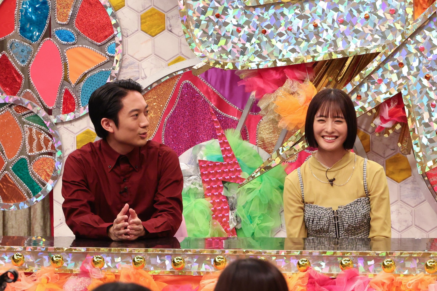 左から友田オレ、大友花恋