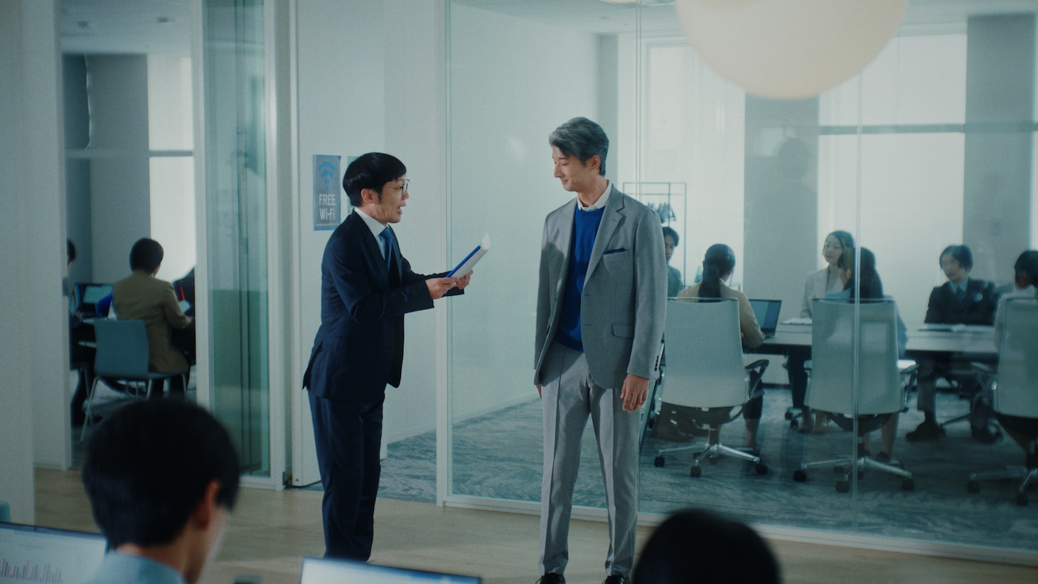 「OpenWork」のCM「成長環境」編より