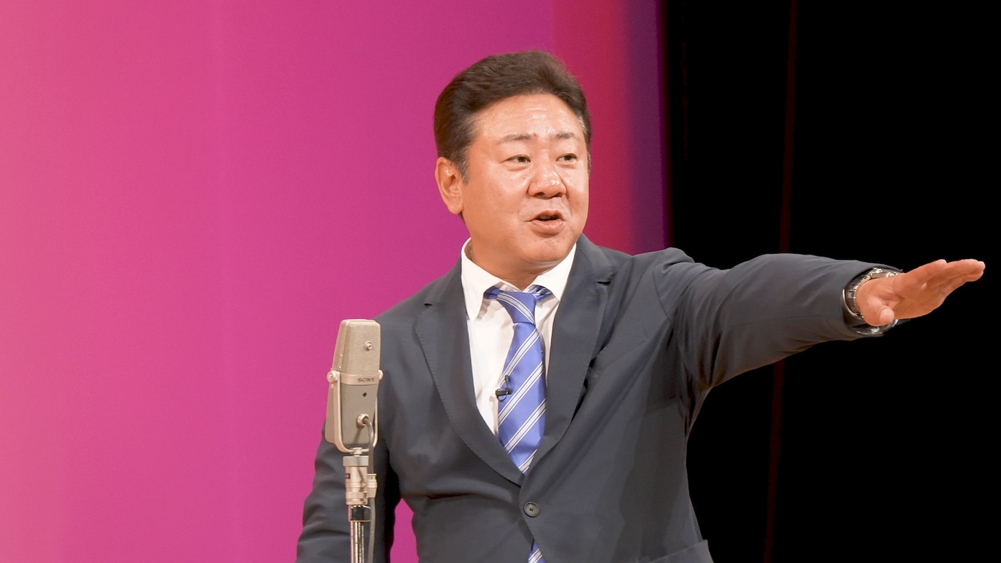 錦鯉・渡辺