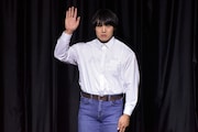 「ワイシャツボディコンテスト」で優勝した青木マッチョ