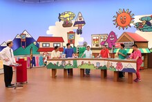 「火曜は全力！華大さんと千鳥くん」のワンシーン