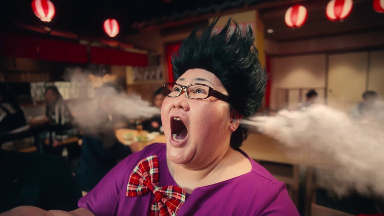 メイプル超合金・安藤、髪が逆立ち目からビーム　喉も潰れる