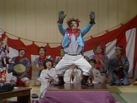 「みごろ！たべごろ！笑いごろ!!」より、ベンジャミン伊東