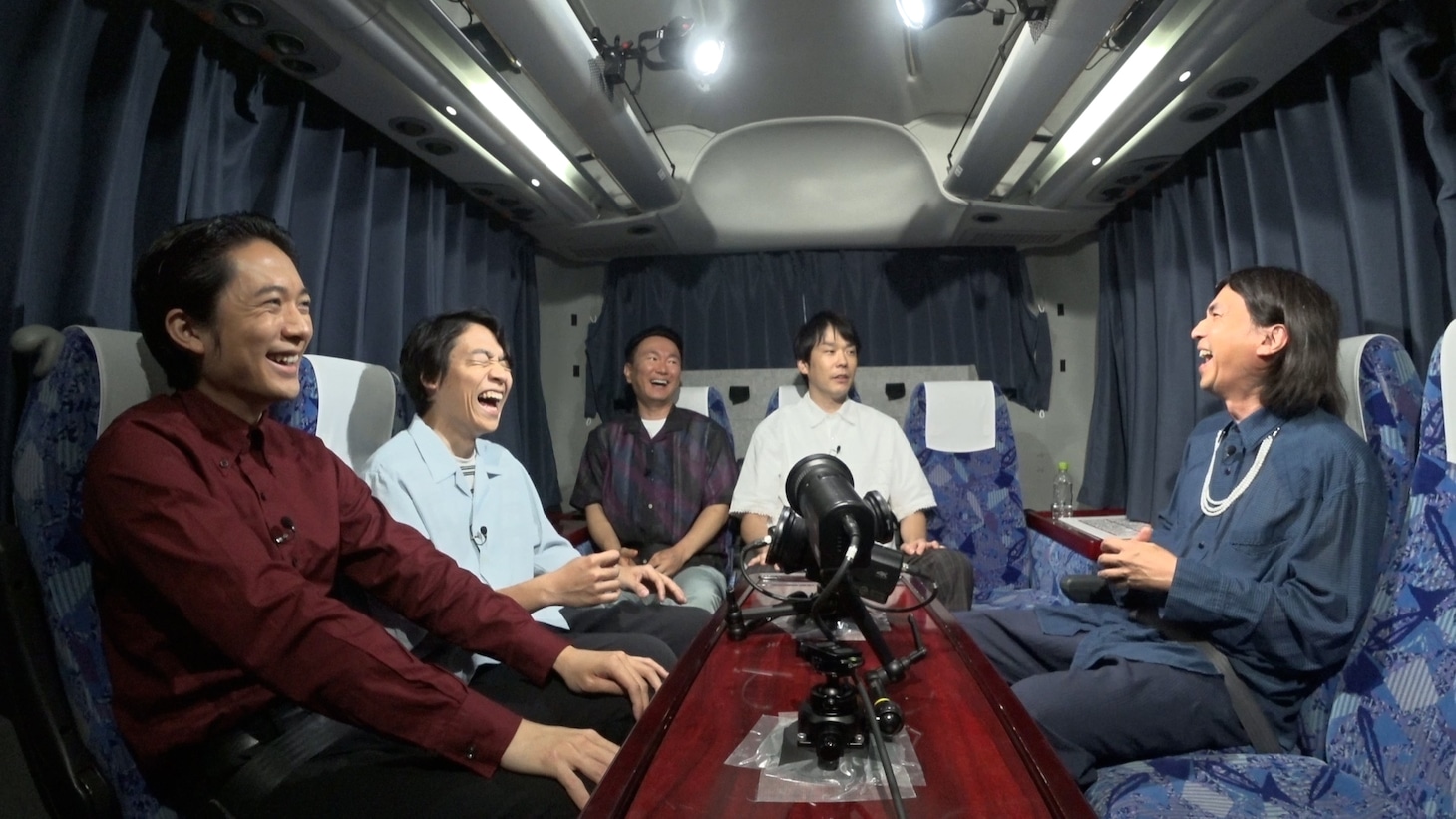「かまいたちの知らんけど」のワンシーン