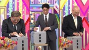 左から、とろサーモン久保田、さや香・新山、みなみかわ