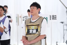 ロングコートダディ堂前