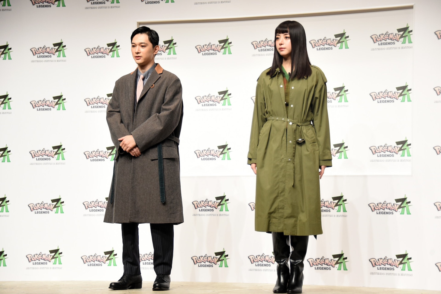 左から吉沢亮、池田エライザ