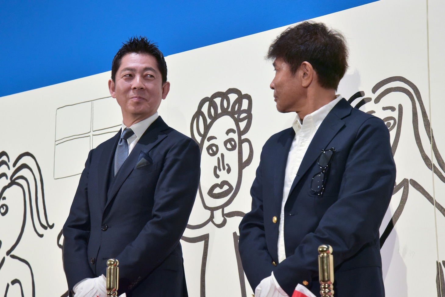 ダウンタウン浜田雅功が自身初の個展に来場　100枚描き下ろし「自分なりに一生懸命描いたつもり」