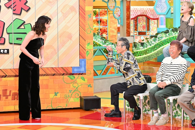 長谷川京子に持ちギャグ「血ぃ吸うたろか」を発動させる間寛平