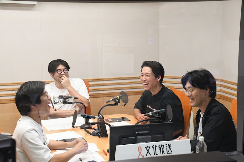 「青色1号のラジオこうやってやんの！」放送中の青色1号