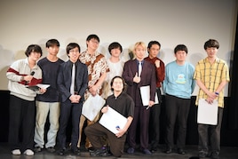 えびしゃ、友田オレらのユニットライブ「最強炭酸」初回盛況 全組が褒め合い&イジり合い