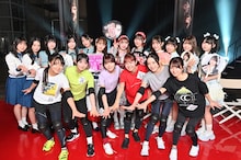 「KUNOICHI2025秋」に参加するアイドル勢と応援者たち。前列左から岩本理瑚（僕が見たかった青空）、佐藤莉華（Rain Tree）清司麗菜（NGT48）、結城りな（ukka）、風見和香（私立恵比寿中学）、大信田美月（≒JOY）。©TBS