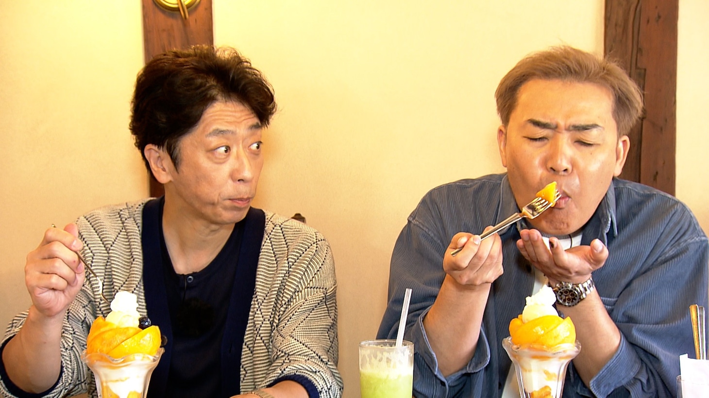 フットボールアワー