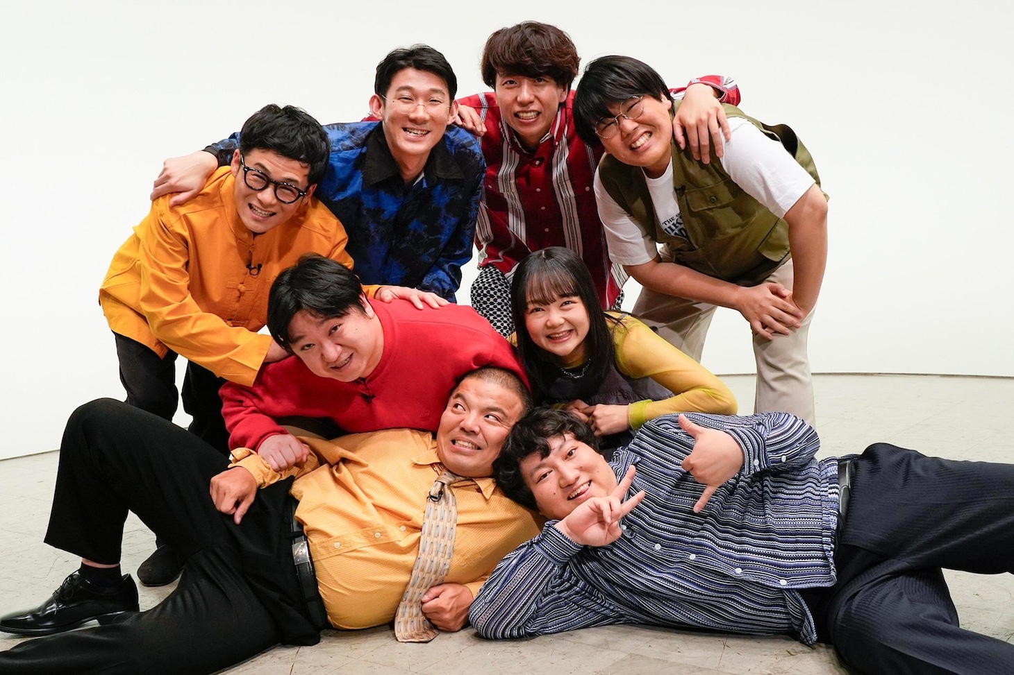 新番組「コント・デ・ンガナ」に出演する、ロングコートダディ、セルライトスパ、ニッポンの社長、蛙亭