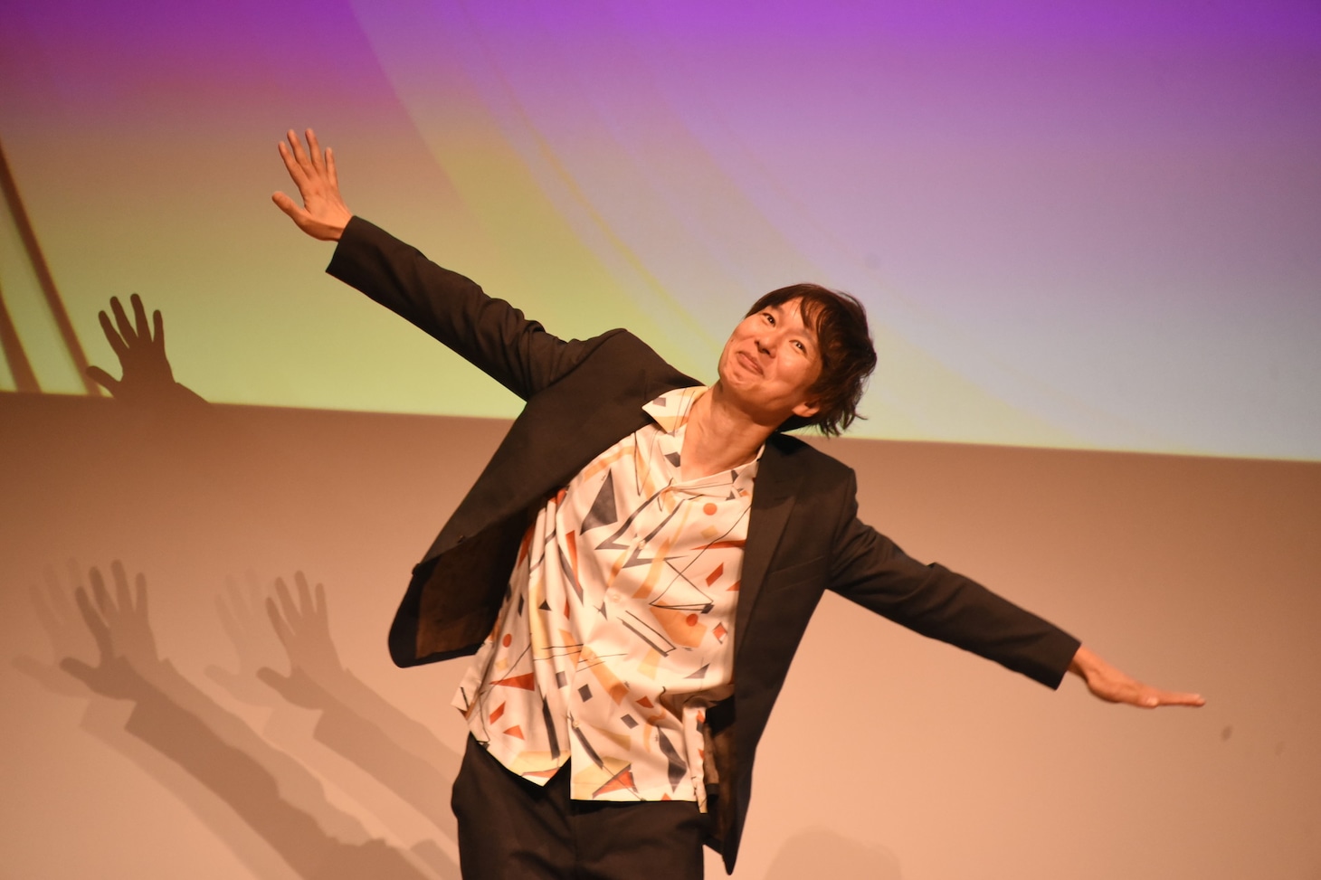 にぼしいわしが新会社設立ライブで社歌や社ギャグお披露目　社長は大方の予想を裏切って、にぼし！