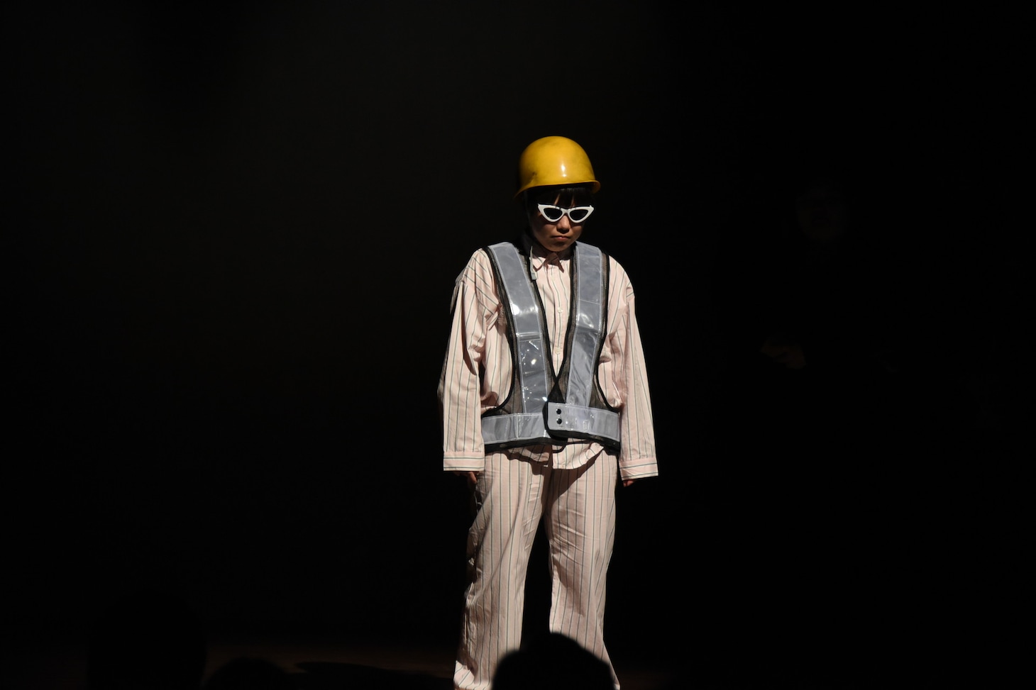 “社ギャグ”で締めくくるにぼしいわし・にぼし