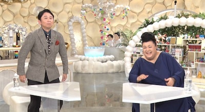 左から、有吉弘行、マツコ・デラックス