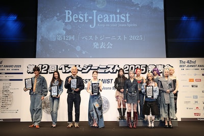 「第42回ベストジーニスト2025」授賞式の様子