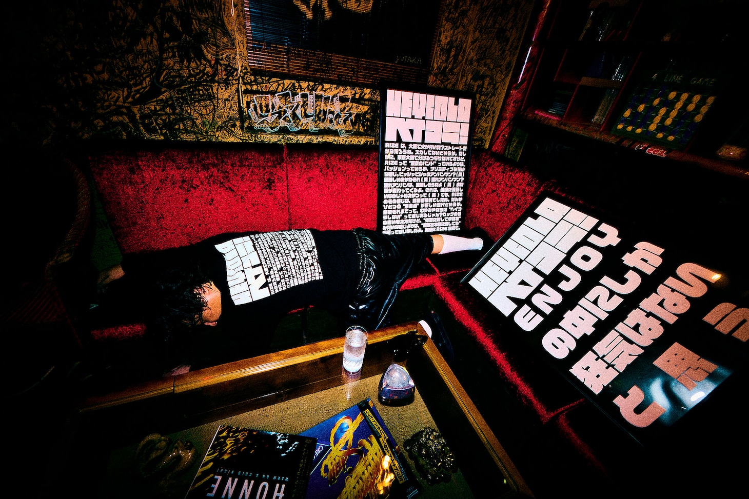 ヘイコラワードを使ったプロダクトのイメージ写真