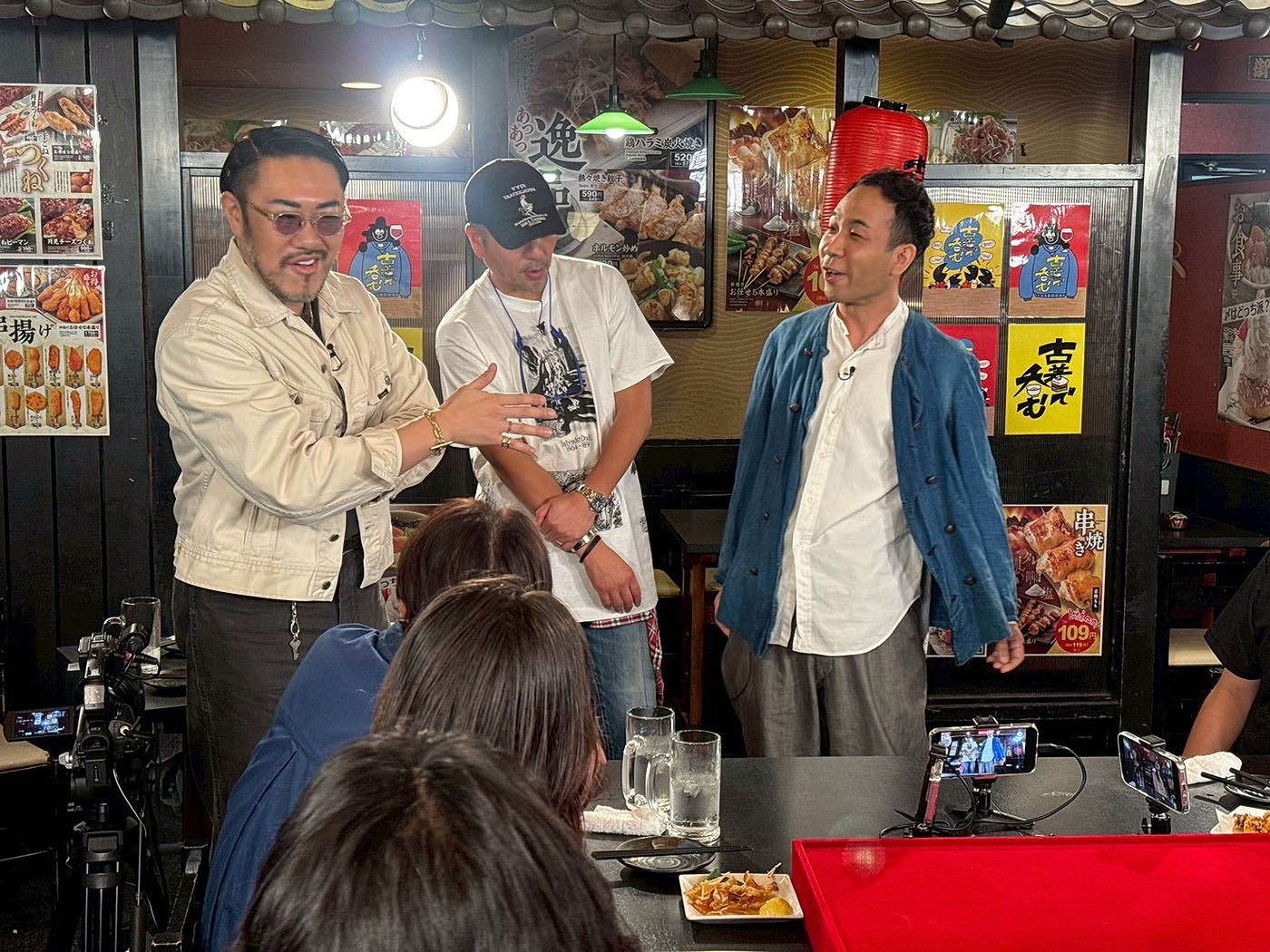 「古着で呑む」シーズン3収録中の様子