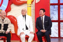 左からずん・やす、錦鯉