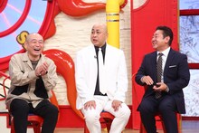 左からずん・やす、錦鯉