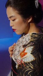 ゆりやん3rdシングルは昭和歌謡テイスト、カラオケ映像を第一興商が手がける