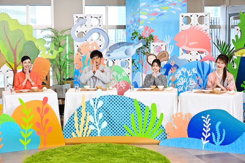 左から、アンミカ、アルコ＆ピース平子、梶原叶渚、里井真由美