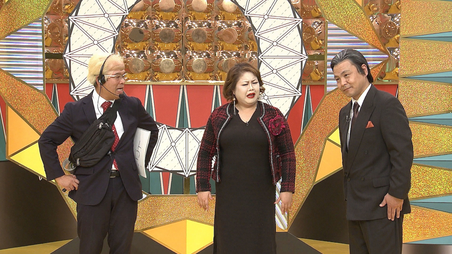 兼光タカシ×「バラエティー生活笑百科」のワンシーン。天才ピアニストますみ扮する上沼恵美子も登場