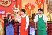 左からオーサカクレオパトラりえちゃん、牛ぺぺ・ゆたか、ダブルヒガシ東