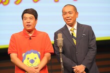 漫才中のタカアンドトシ