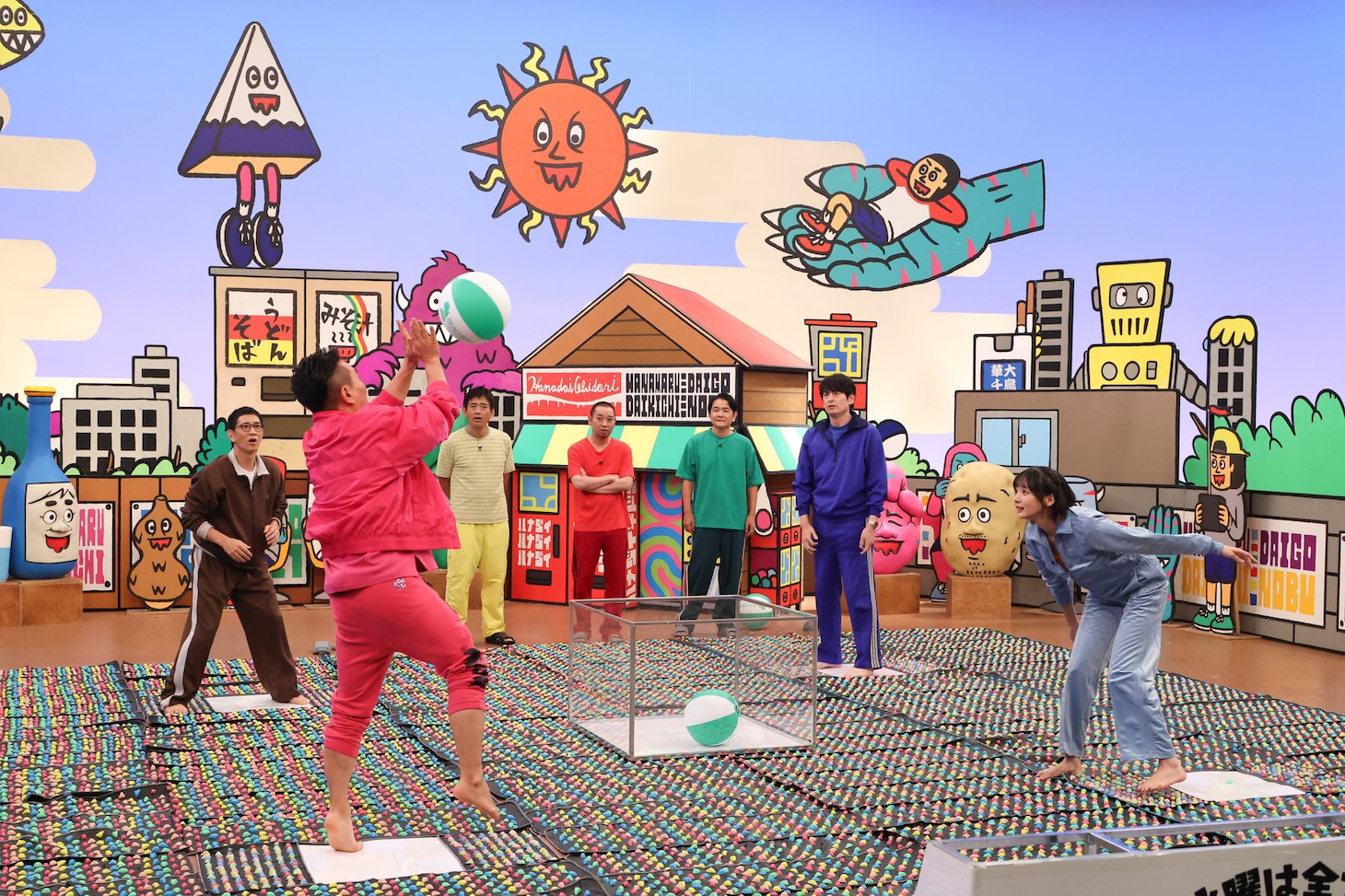 「火曜は全力！華大さんと千鳥くん」のワンシーン