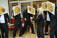 「有吉の壁」10周年SPで“アドリブ大河”第3弾、茨城・利根町で「一般人の壁」も