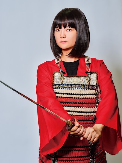 「有吉の壁 劇場版アドリブ大河『面白城の18人』」でわり井直虎を演じる蛙亭イワクラ