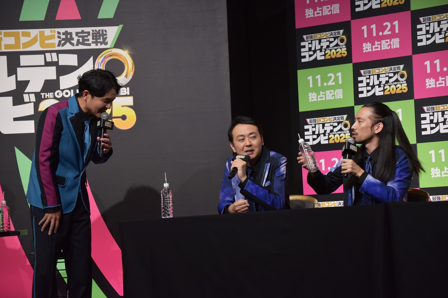 この手のイベントには珍しく水のおかわりを要求する真空ジェシカ川北