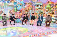左から、パンサー向井、蛍原徹、とろサーモン久保田、どぶろっく森、ラブレターズ塚本、グッドウォーキン上田