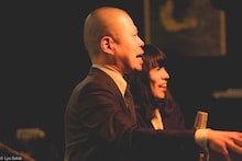 「平日でっせ！」金属バット×a flood of circle、熱狂の一夜