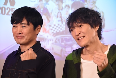 左から劇団ひとり、千原ジュニア