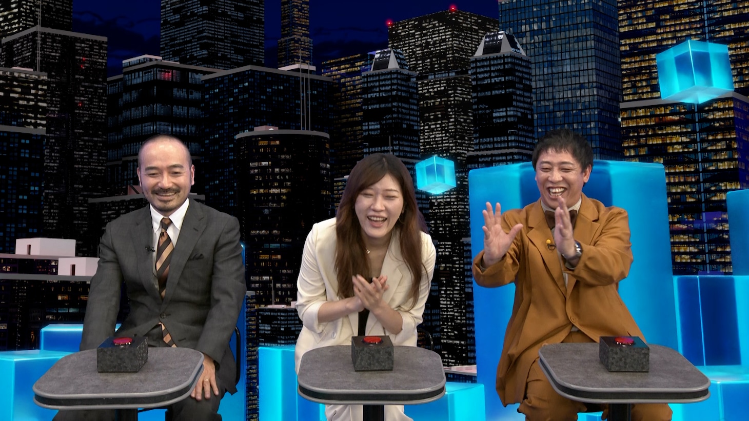 左からかもめんたる・う大、ヒコロヒー、さらば青春の光・森田