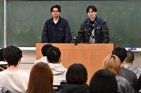 「ナイチンゲールダンスのYRSTV」のワンシーン