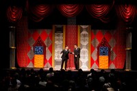 「2025年度版漫才 爆笑問題のツーショット ライブ」の様子