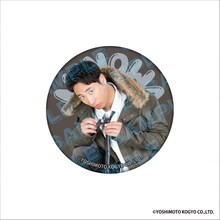 「DMMオンクレ」の金魚番長グッズ。缶バッジ