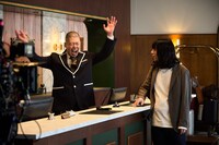 Indeed新CMの撮影に臨む金属バット