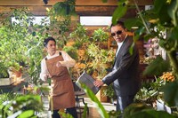 Indeed新CMの撮影に臨む中川家