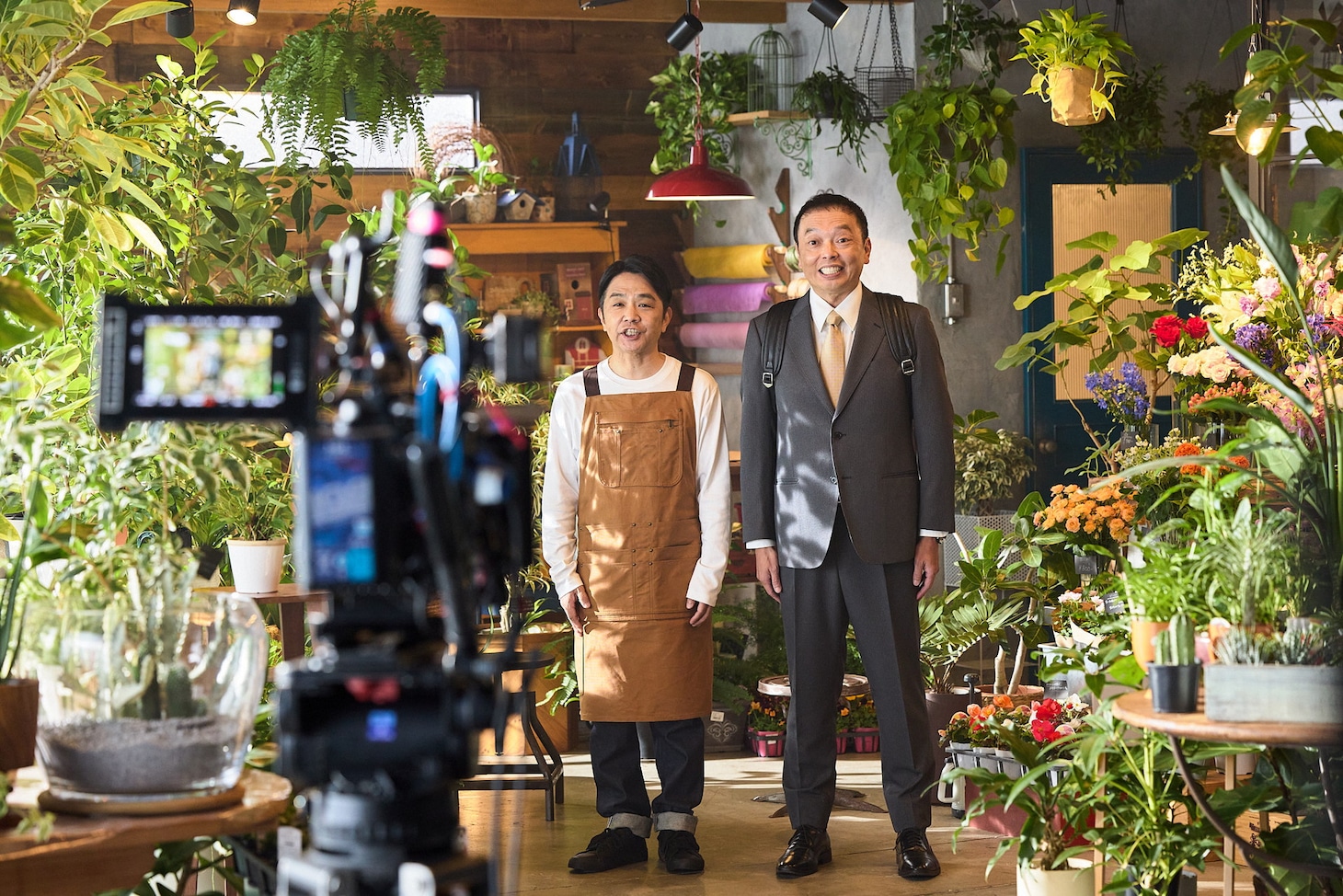 Indeed新CMの撮影に臨む中川家